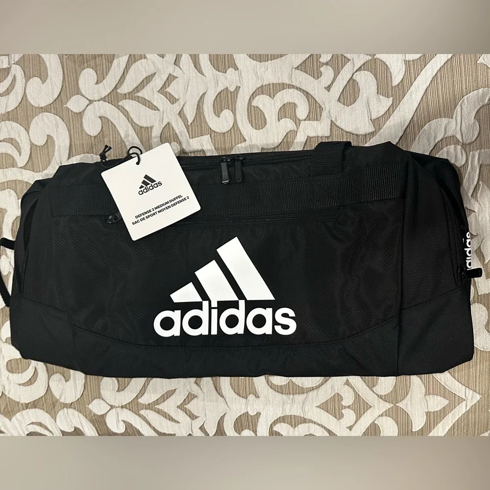 AdidasDefense 2 Medium Duffel Bag